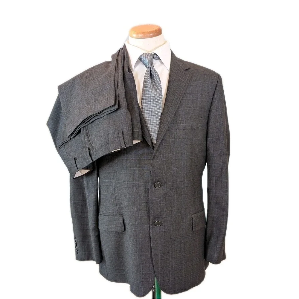 Hickey Freeman Suit Mens 44R Gray Blue Windowpane 2 Button 100% Wool 36x29 USA